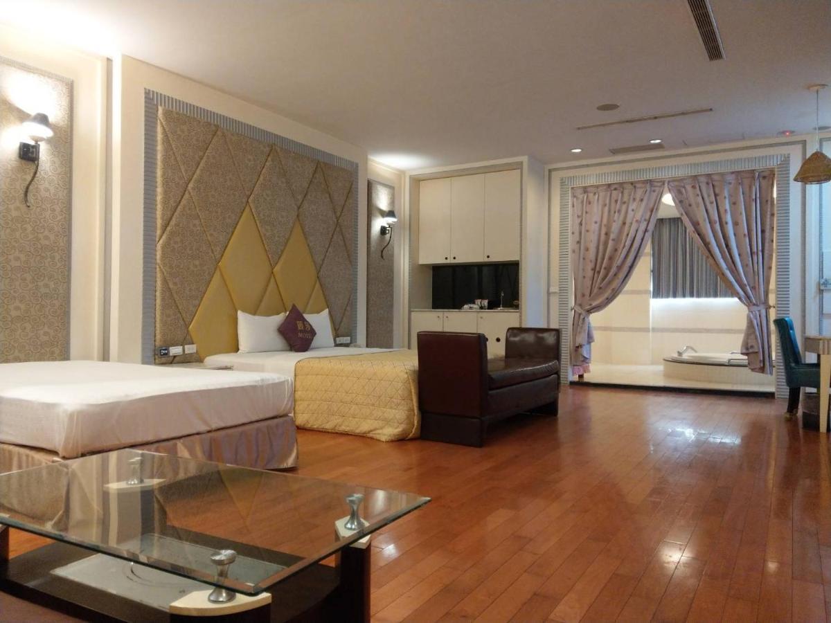 Lisa Motel Kaohsziung Kültér fotó